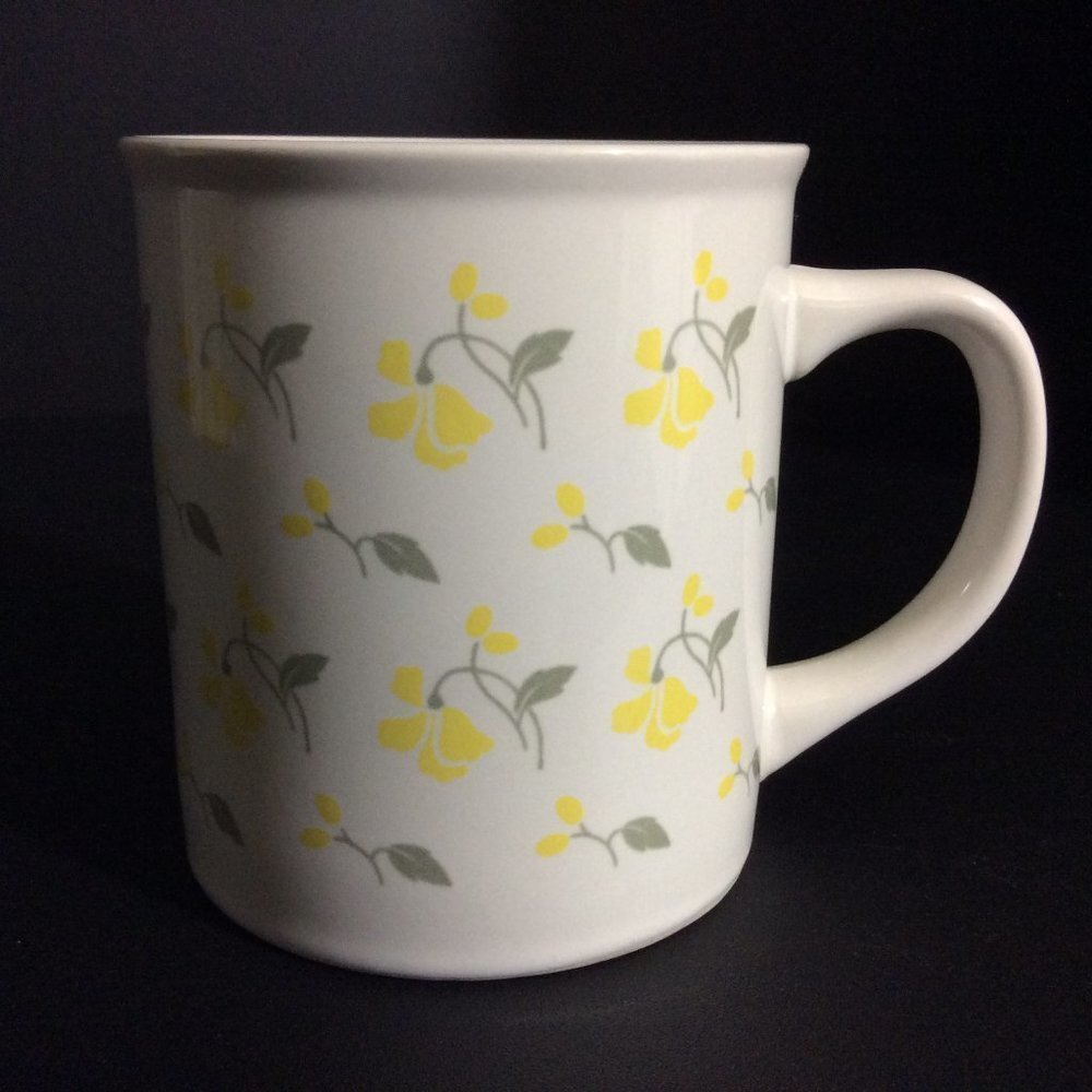 SUNNY Korea 21163 Coffee Mug Cup Floral White Yellow 10 Oz